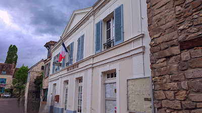 Mairie de Saint-Sulpice-de-Favières à Saint-Sulpice-de-Favières