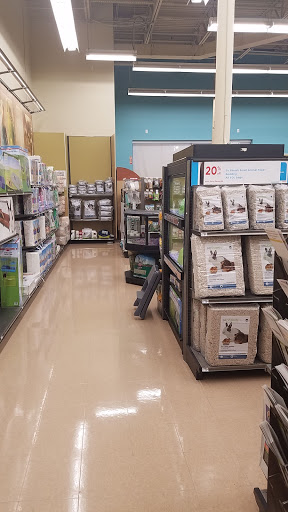 Pet Supply Store «Petco Animal Supplies», reviews and photos, 2615 Medical Center Pkwy #500, Murfreesboro, TN 37129, USA