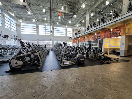 Gym «LA Fitness», reviews and photos, 11010 Veirs Mill Rd, Wheaton, MD 20902, USA