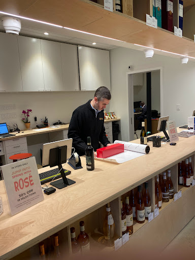 Liquor Store «Zachys Wine & Liquor», reviews and photos, 16 East Pkwy, Scarsdale, NY 10583, USA