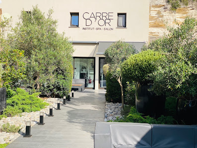 CARRE D'OR Salon de Coiffure - Institut - Spa HOTEL CENTRE NAUTIQUE, CARRE D'OR, Quai Nord - Port de Plaisance, 20169 Bonifacio, France