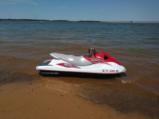 Used Car Dealer «Grapevine Motors», reviews and photos, 216 E Northwest Hwy, Grapevine, TX 76051, USA