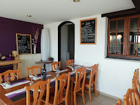 Atmosphère du Café et restaurant de grillades La Terrasse à Labéjan - n°6