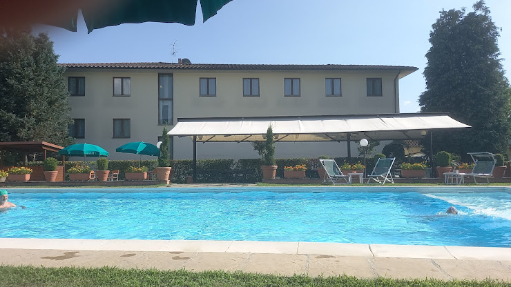 Équipements hôtels Hotel Ristorante La Lanterna 55032 Castelnuovo di Garfagnana