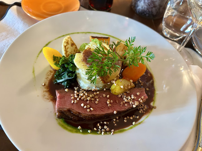 http://www.restaurant-hotel-de-ville.ch/