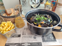 Moules-frites du Restaurant français Les Régates à Les Sables-d'Olonne - n°10