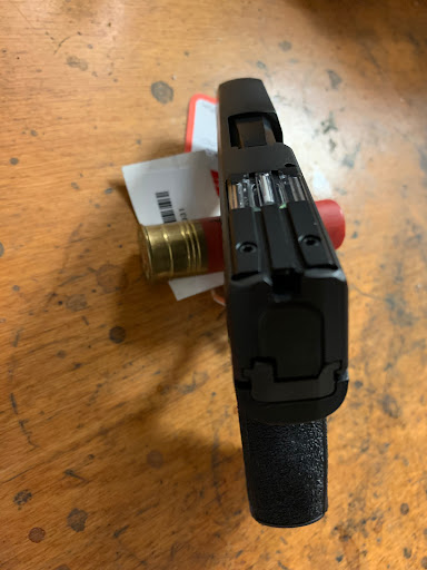 Gun Shop «Bergen Sporting Goods», reviews and photos, 649 Bergen Blvd, Ridgefield, NJ 07657, USA