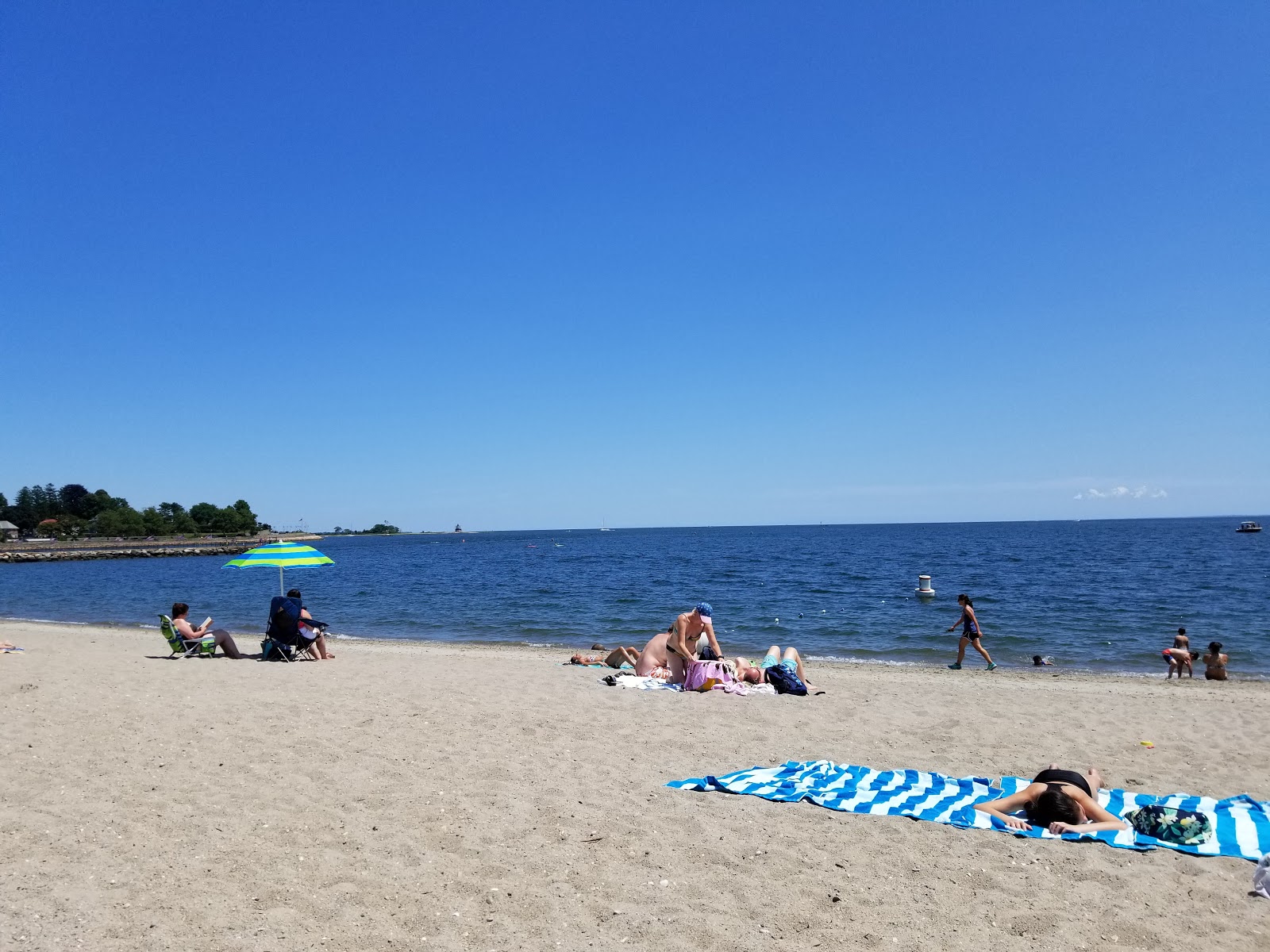 Jennings Beach'in fotoğrafı düz ve uzun ile birlikte