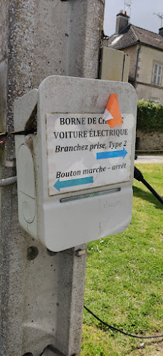 Station de recharge pour véhicules électriques à Saint-Sornin-Leulac