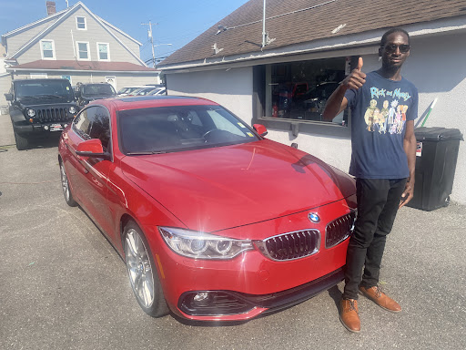 Used Car Dealer «Huntington Auto Mall», reviews and photos, 493 E Jericho Turnpike, Huntington Station, NY 11746, USA