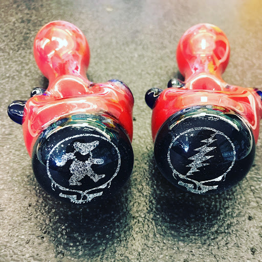 Tobacco Shop «Funky Bean Smoke Shop», reviews and photos, 1163 N Farnsworth Ave, Aurora, IL 60505, USA