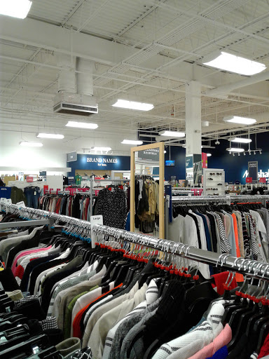 Department Store «Marshalls», reviews and photos, 370 Half Day Rd, Buffalo Grove, IL 60089, USA