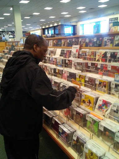 Book Store «Barnes & Noble», reviews and photos, 4610 Merchants Park Cir, Collierville, TN 38017, USA