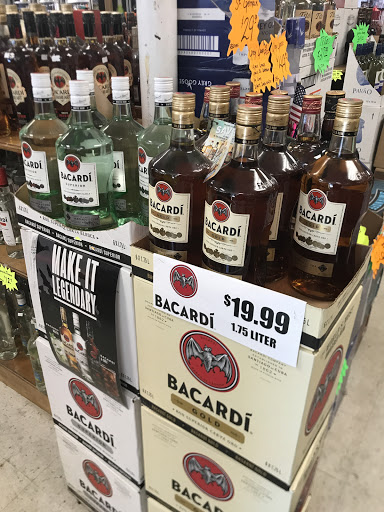 Liquor Store «Top Liquors», reviews and photos, 435 Hyde Park Ave, Roslindale, MA 02131, USA