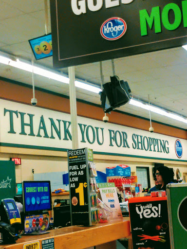 Grocery Store «Kroger», reviews and photos, 301 S Ellington Pkwy, Lewisburg, TN 37091, USA