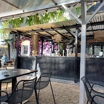 Atmosphère du Café A - Restaurant terrasse - Brunch Canal St Martin à Paris - n°7