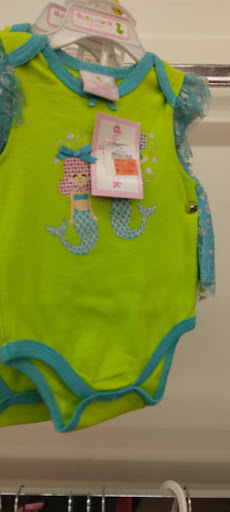 Discount Store «Fallas Paredes Discount Stores», reviews and photos, 26 E Baseline Rd #110, Phoenix, AZ 85040, USA