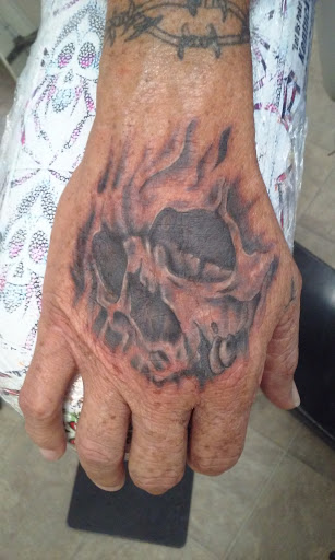 Tattoo Shop «Kentucky Tattoos», reviews and photos, 7316 Preston Hwy, Okolona, KY 40219, USA