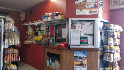 Mexican Grocery Store «El Paso Tacqueria and Latin Market», reviews and photos, 601 Hollywood Blvd, Iowa City, IA 52240, USA