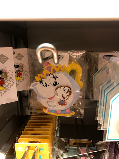 Toy Store «Disney Store», reviews and photos, 564 Great Northern Shop Center, North Olmsted, OH 44070, USA