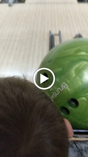 Bowling Alley «Brunswick Zone Niles Lanes», reviews and photos, 7333 N Milwaukee Ave, Niles, IL 60714, USA