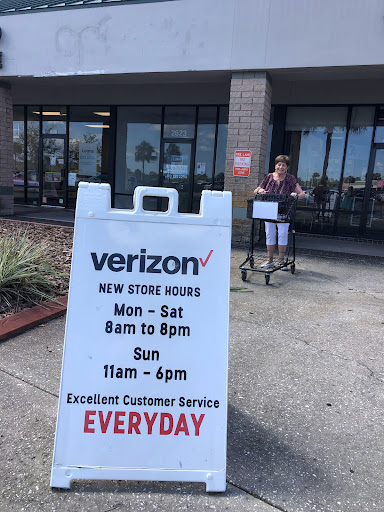 Cell Phone Store «Verizon», reviews and photos, 2625 E Gulf to Lake Hwy, Inverness, FL 34453, USA