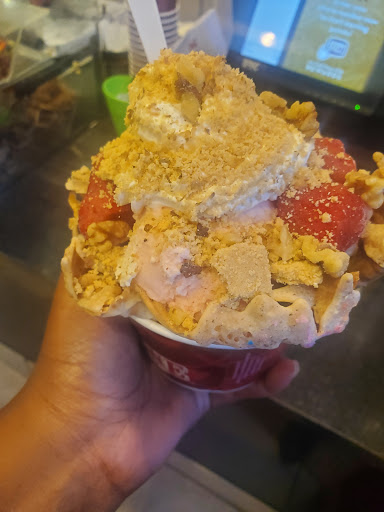 Ice Cream Shop «Cold Stone Creamery», reviews and photos, 1986 Power Plant Pkwy, Hampton, VA 23666, USA