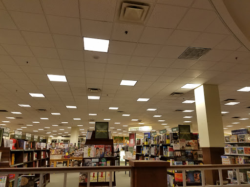 Book Store «Barnes & Noble», reviews and photos, 21001 N Tatum Blvd #42, Phoenix, AZ 85050, USA