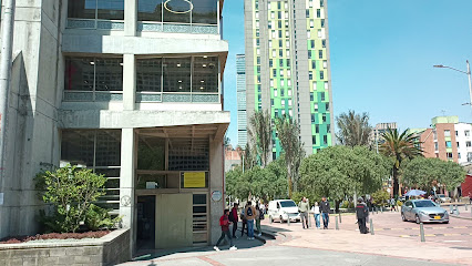Universidad de los Andes Edificio Aulas (Au)