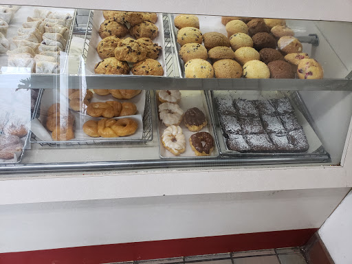 Donut Shop «County Donuts», reviews and photos, 1218 S Roselle Rd, Schaumburg, IL 60193, USA