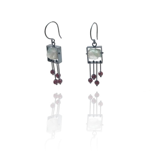 Jewelry Store «Pistachios», reviews and photos, 55 E Grand Ave, Chicago, IL 60611, USA