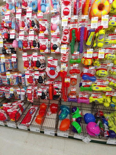 Pet Supply Store «Pet Supplies Plus», reviews and photos, 18610 W Bluemound Rd, Brookfield, WI 53045, USA