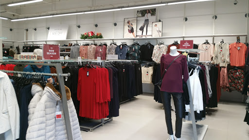 M&S Outlet