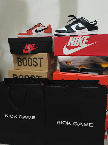 Kick Game - Shoe store