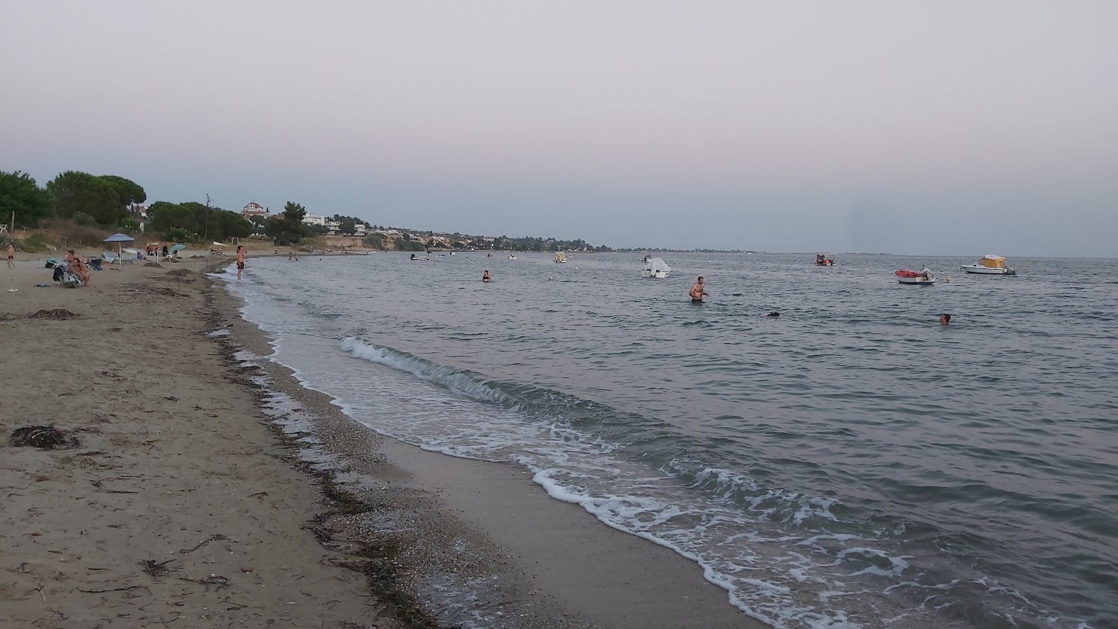 Photo de Ntouraki Beach - endroit populaire parmi les connaisseurs de la détente