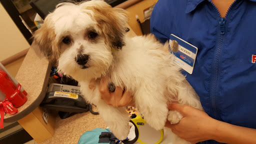 Pet Supply Store «PetSmart», reviews and photos, 4180 US-1, Monmouth Junction, NJ 08852, USA