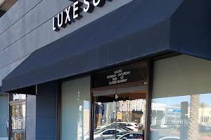 Hue Luxe Suites