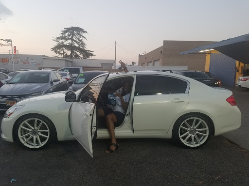 Used Car Dealer «Cash or Finance Auto», reviews and photos, 16720 Lakewood Blvd, Bellflower, CA 90706, USA