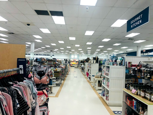 Department Store «Marshalls», reviews and photos, 9033 Columbus Pike, Lewis Center, OH 43035, USA