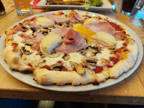 Pizza du Restaurant La Marina à Port-en-Bessin-Huppain - n°11