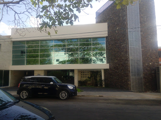 Corporativo Medico Meridense de la Mujer | Prolongación Montejo