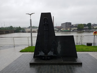 Memorial to Merchant Seamen lost at Sea