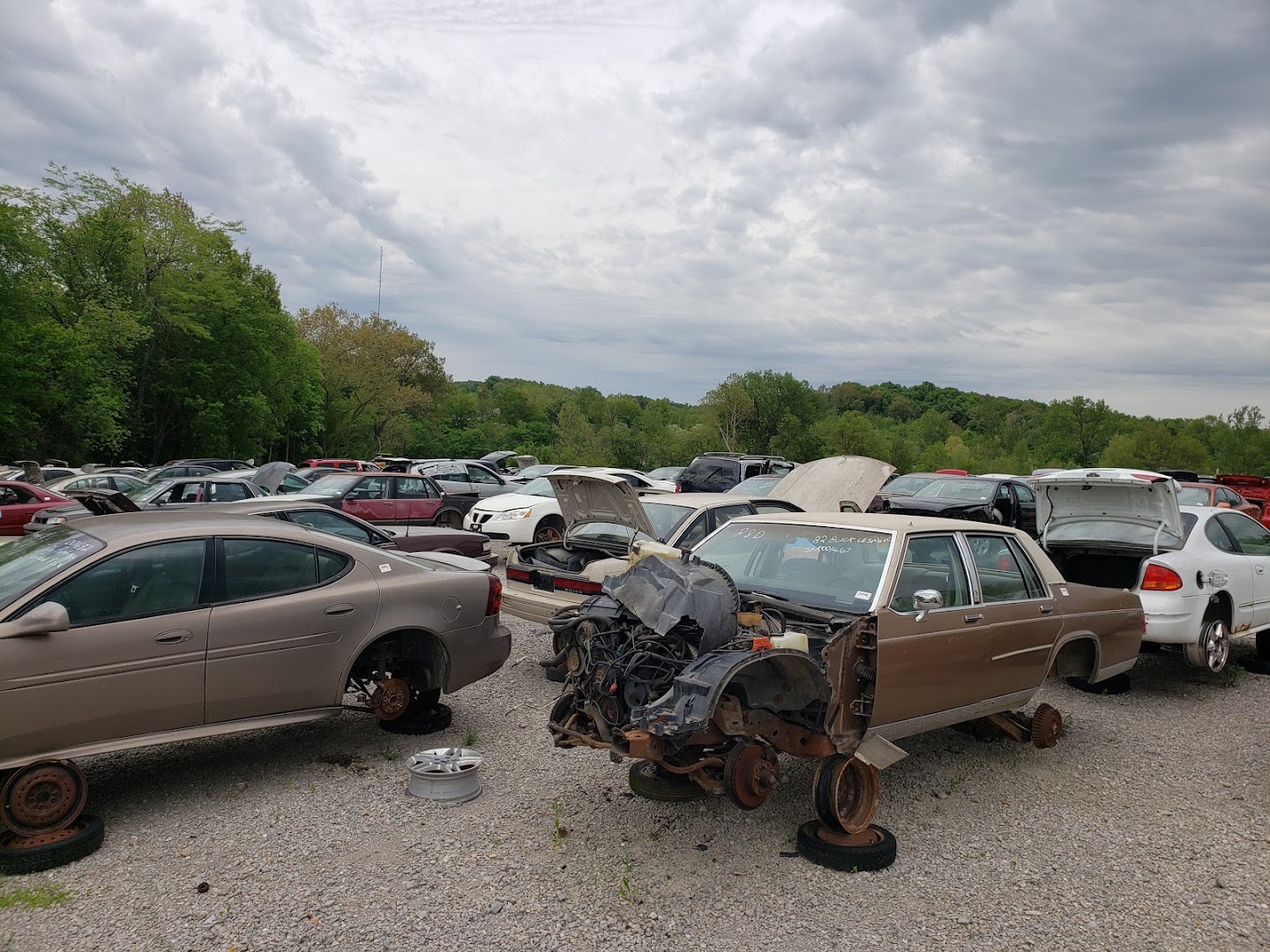 Auto parts store In Jackson MO 