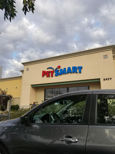 Pet Supply Store «PetSmart», reviews and photos, 2477 Naglee Rd, Tracy, CA 95304, USA