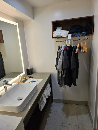 Country Inn & Suites by Radisson, Vallejo Napa Valley, CA image