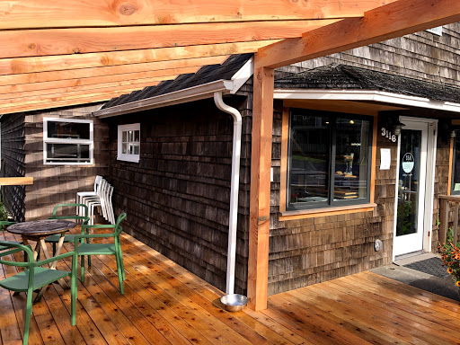 Coffee Shop «Sea Level Bakery + Coffee», reviews and photos, 3116 S Hemlock St, Cannon Beach, OR 97103, USA