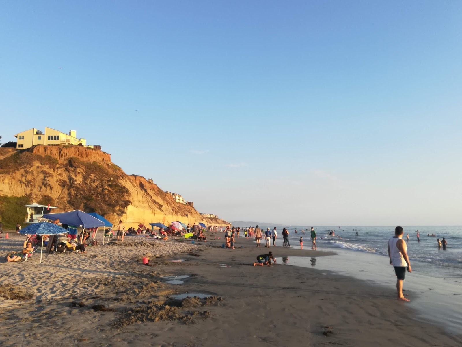 Fotografie cu Solana beach - locul popular printre cunoscătorii de relaxare