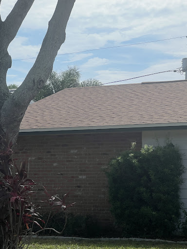 Roofing Contractor «Bentley Roofing», reviews and photos, 1777 Banks Rd, Margate, FL 33063, USA