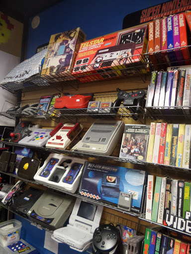 Video Game Store «Player 1 Video Games», reviews and photos, 101 W Parkwood Ave, Friendswood, TX 77546, USA