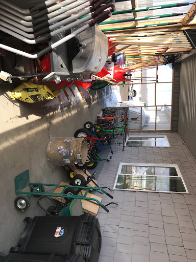 Grocery Store «Nauvoo Family Market», reviews and photos, 15979 Nauvoo Rd, Middlefield, OH 44062, USA